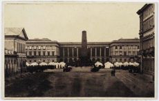Kliknij aby zobaczyć obiekt pełnowymiarowy f001.jpg