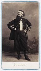 Kliknij aby zobaczyć obiekt pełnowymiarowy f009.jpg