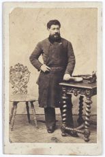 Kliknij aby zobaczyć obiekt pełnowymiarowy f014.jpg