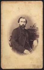 Kliknij aby zobaczyć obiekt pełnowymiarowy f016.jpg