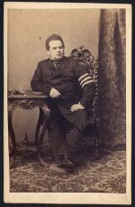 Kliknij aby zobaczyć obiekt pełnowymiarowy f021.jpg